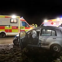 07_fib_unfall_pkw_st2360_taufkirchen_kraiburg_0037.jpg